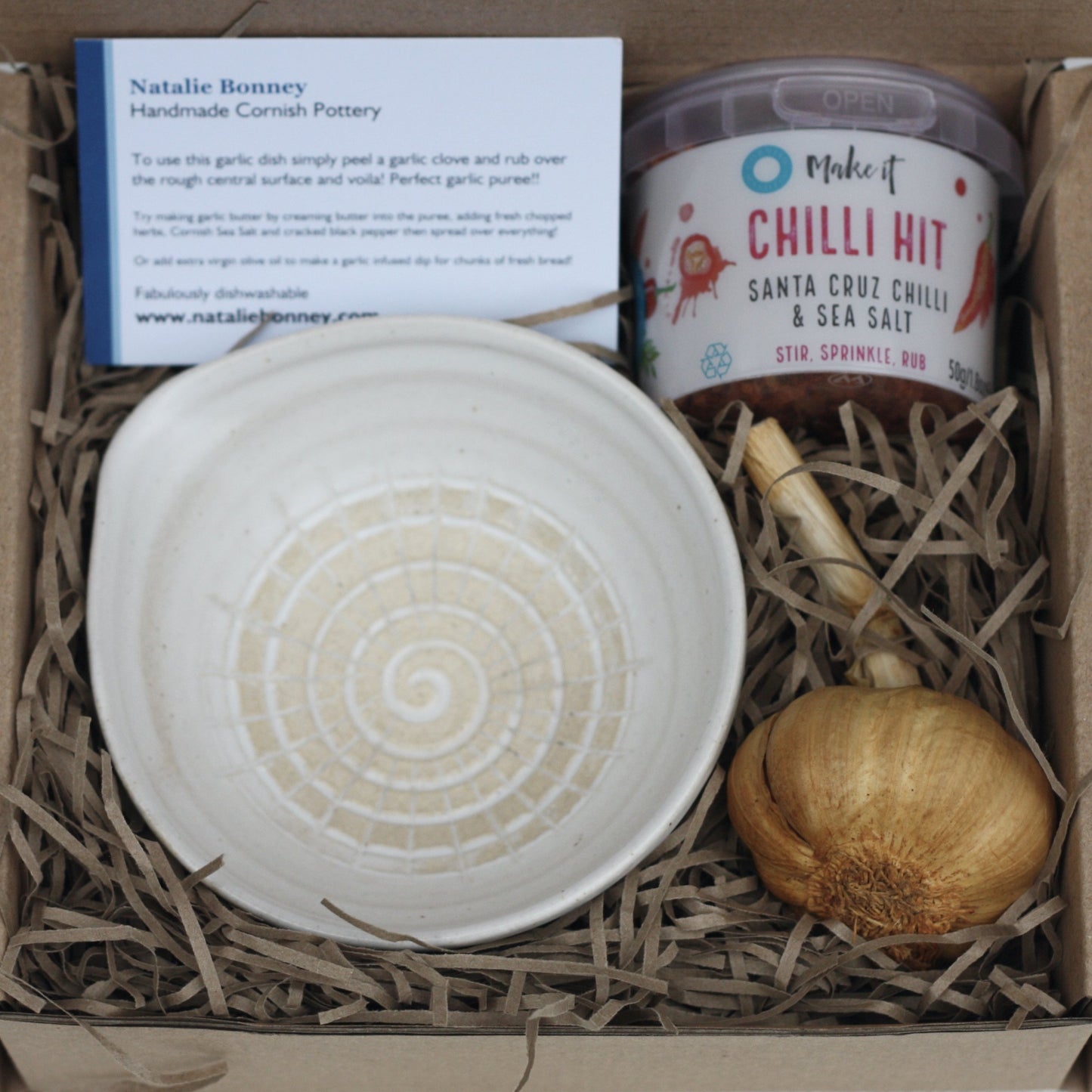 White Garlic Dish Set with Chilli Hit Cornish Sea Salt and Smoked Garlic Bulb